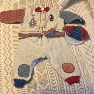 Vintage Mickey Mouse fleece shirt, pant and hat set